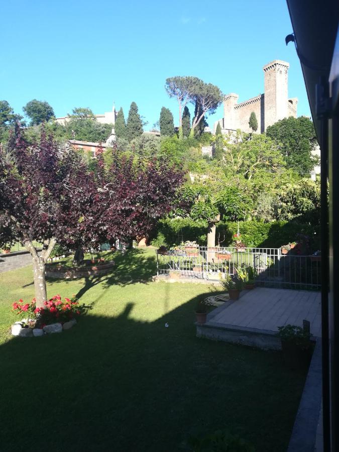 Alloggio Turistico Civico 4 Bolsena Bagian luar foto