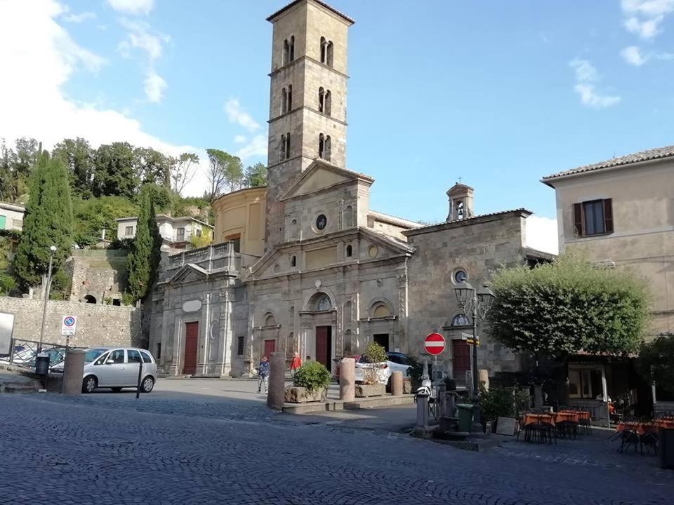 Alloggio Turistico Civico 4 Bolsena Bagian luar foto